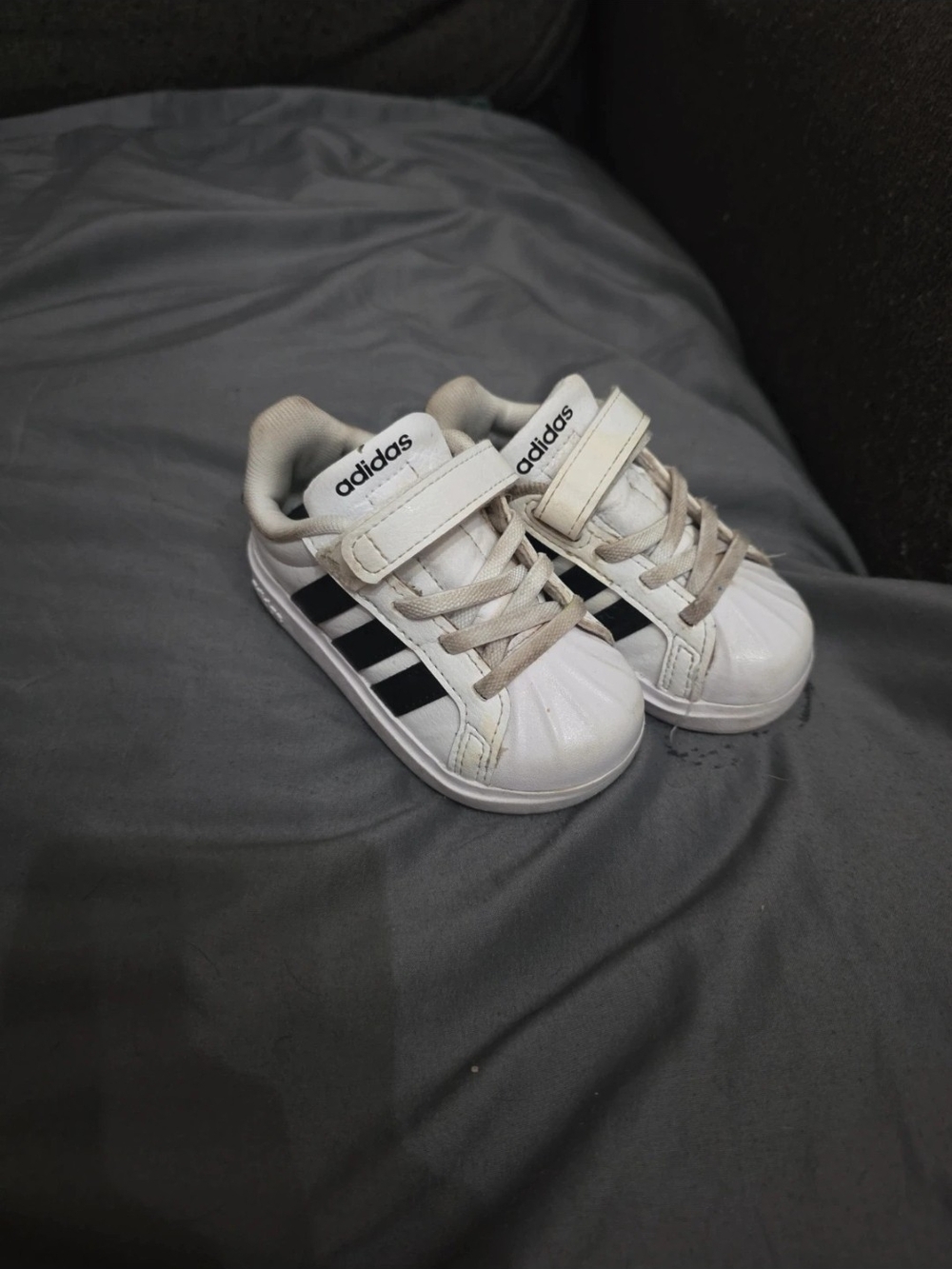 adidas Kids White & Black Classic Shell-Toe Sneakers
